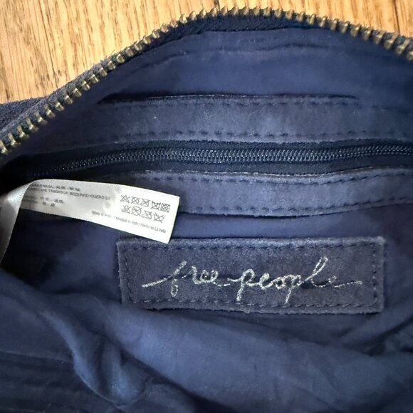 Free People Sweet Talker Suede Sling Bag in Ink NWOT - Picture 10 of 10
